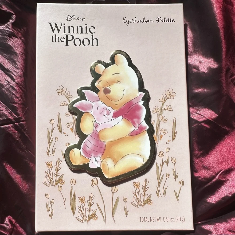 Disney Winnie the Pooh Eyeshadow Palette - Picture 2 of 10